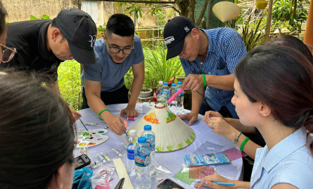 Team Building Workshop: “Nón Lá Khơi Nguồn Sáng Tạo”