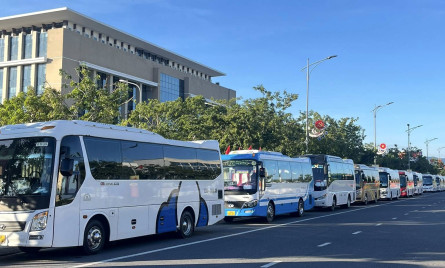 Cho thuê xe có lái Đồng Hới 4 đến 45 chỗ – Xe đời mới, tài xế địa phương