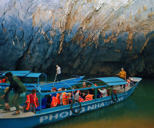 Tourghepphongnhakebang2ngay1dem01