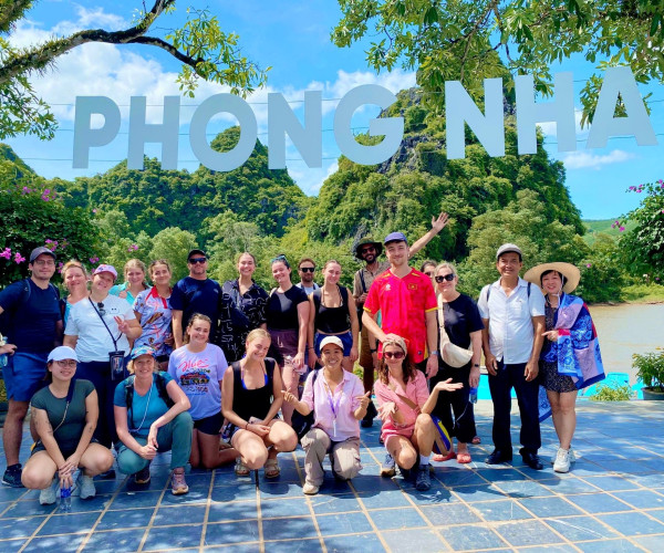 Tourphongnhakebang2ngay