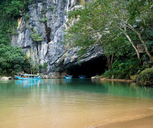 Tourdongphongnhacongvienozo